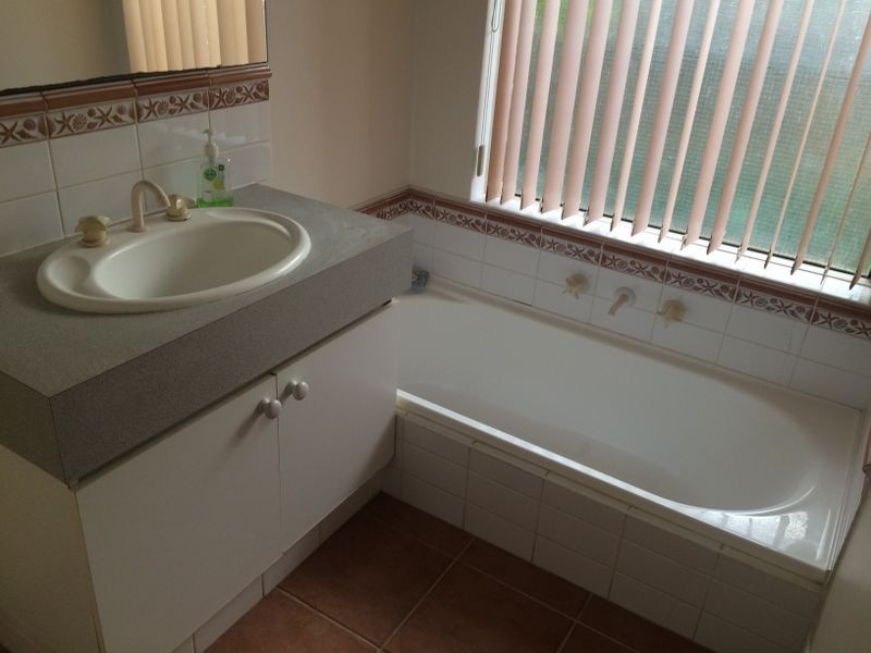 18 Doncaster Square, Currambine WA 6028