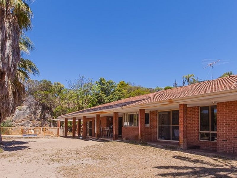 5 Reflection Close, Edgewater WA 6027