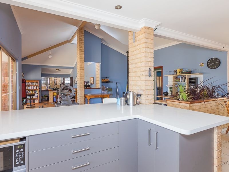 5 Reflection Close, Edgewater WA 6027