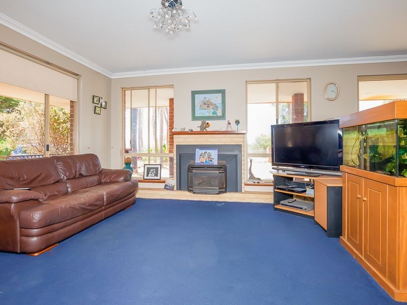 5 Reflection Close, Edgewater WA 6027