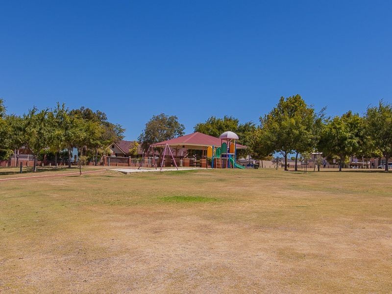 45 Nottinghill St, Joondalup WA 6027