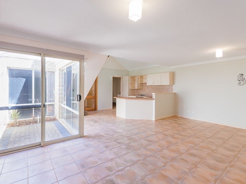 45 Nottinghill St, Joondalup WA 6027