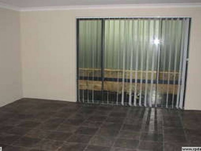 12 Olympus Loop, Merriwa WA 6030