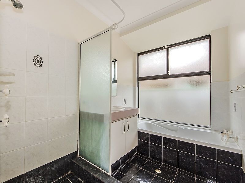 1 Tekapo Lane, Ballajura WA 6066