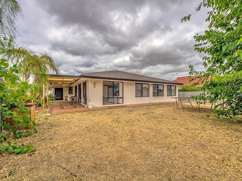 1 Tekapo Lane, Ballajura WA 6066