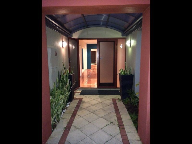 5 Tenement Loop, Hocking WA 6065