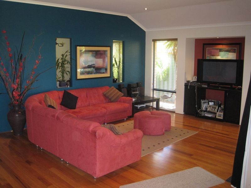 5 Tenement Loop, Hocking WA 6065