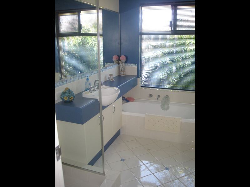 5 Tenement Loop, Hocking WA 6065