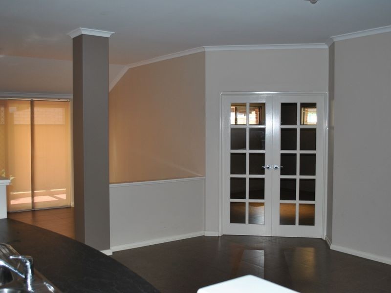 5 Goshawk Street, Tapping WA 6065