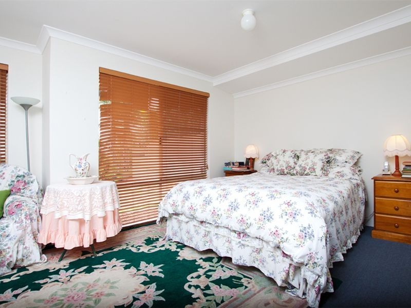 19 Fairmont Place, Currambine WA 6028