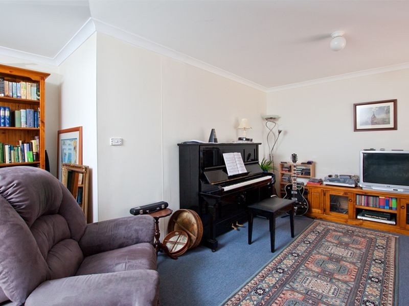 19 Fairmont Place, Currambine WA 6028