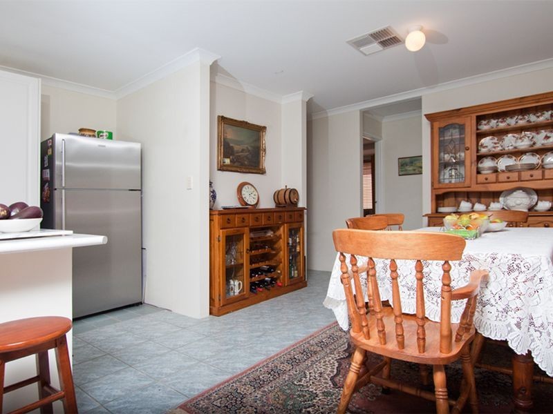 19 Fairmont Place, Currambine WA 6028