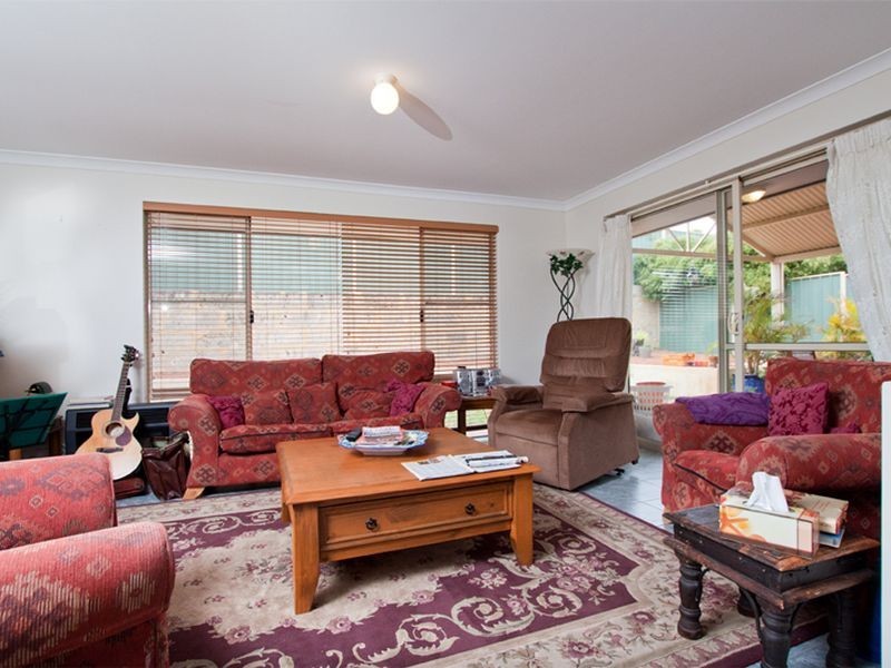 19 Fairmont Place, Currambine WA 6028