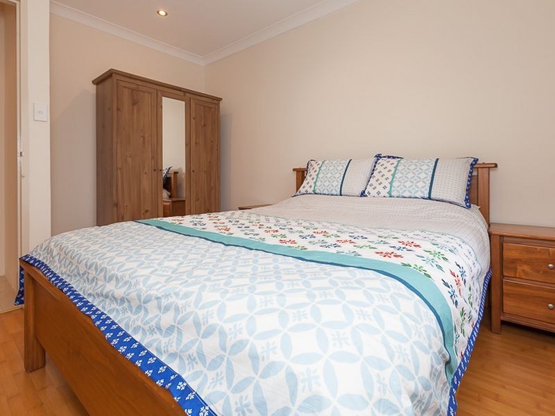 48/46 Pollard Street, Glendalough WA 6016