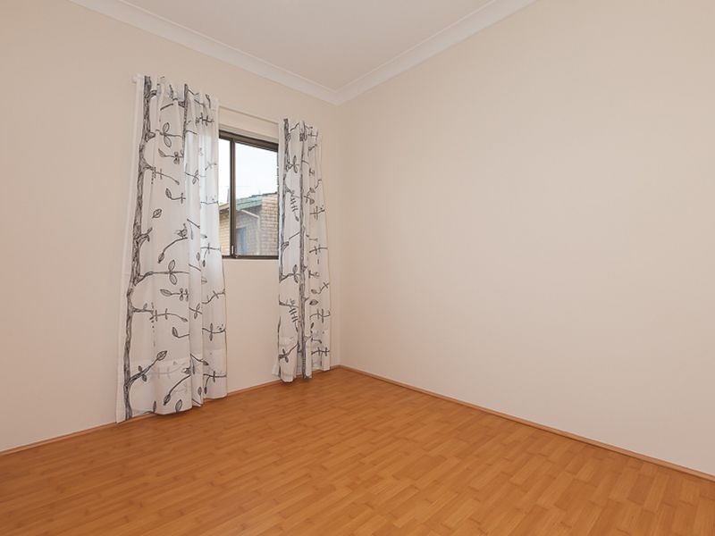 48/46 Pollard Street, Glendalough WA 6016