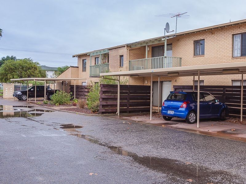 48/46 Pollard Street, Glendalough WA 6016