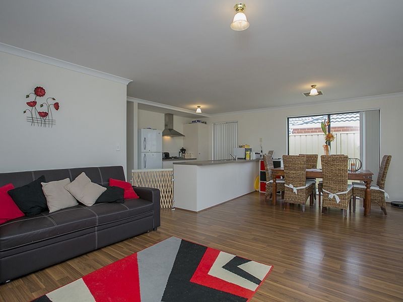 10 Francina View, Sinagra WA 6065