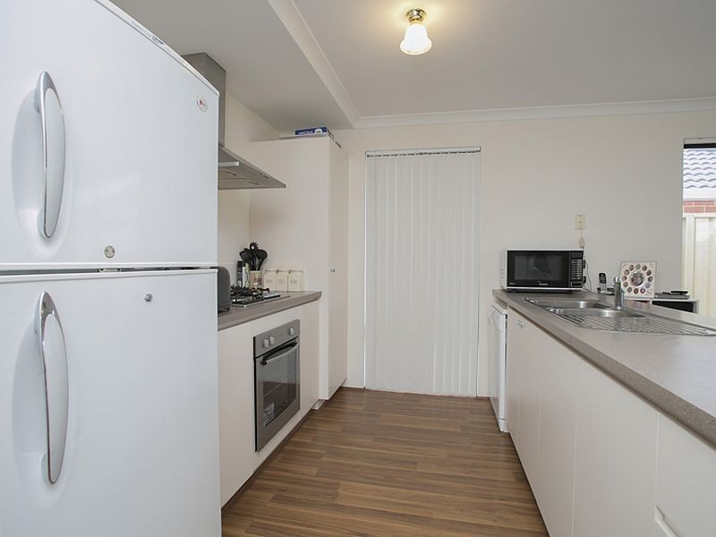 10 Francina View, Sinagra WA 6065