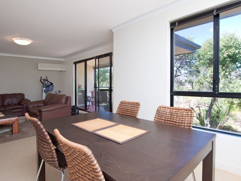 7/172 Lakeside Drive, Joondalup WA 6027