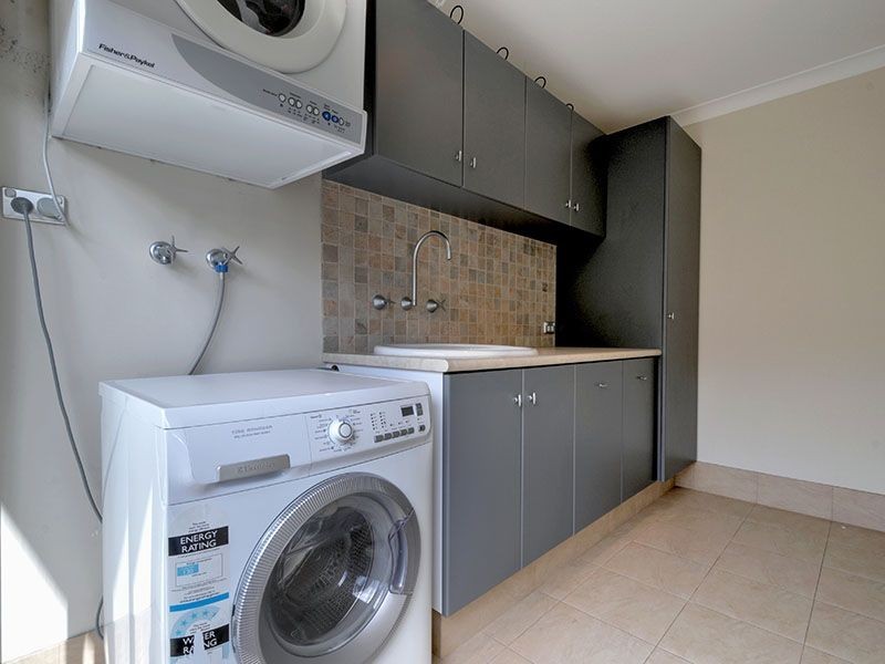 4 Monaro Way, Hocking WA 6065