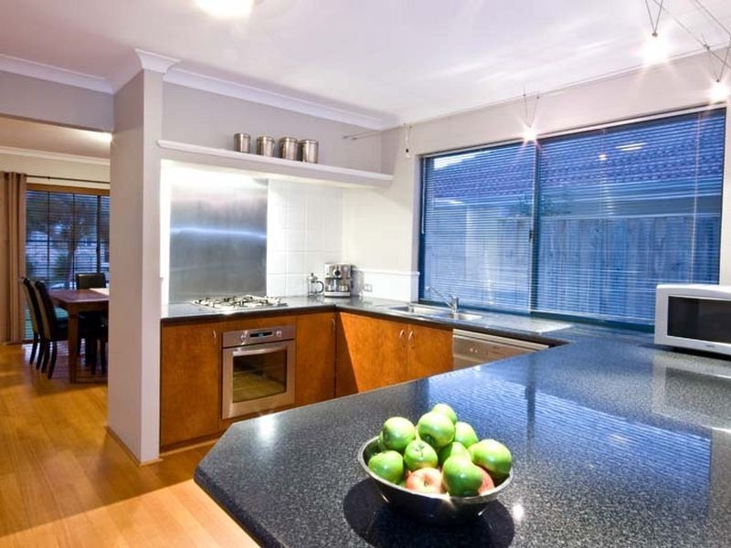 209 Flinders Avenue, Hillarys WA 6025