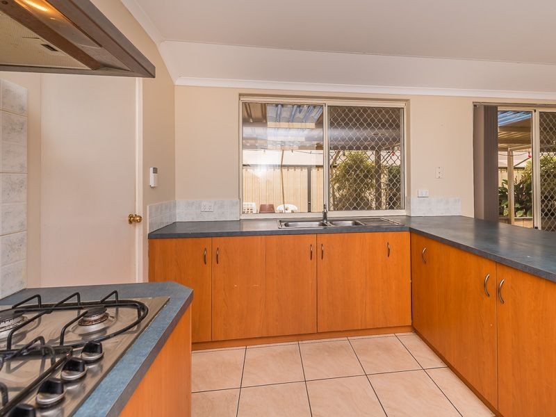 2 Faranda Close, Hocking WA 6065