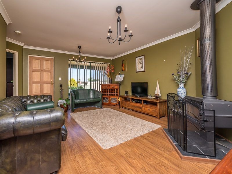 21 Hardwood Turn, Merriwa WA 6030