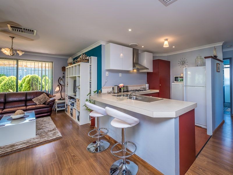 21 Hardwood Turn, Merriwa WA 6030