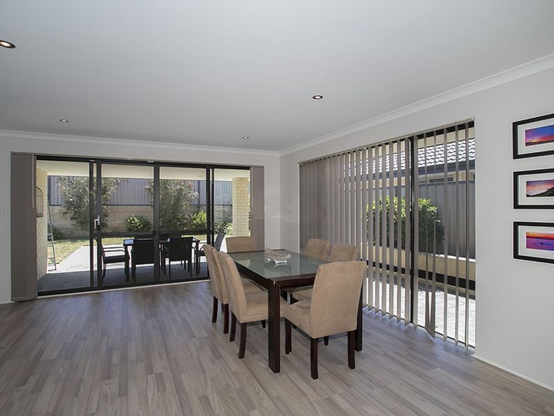 64 Vancouver Parade, Wanneroo WA 6065