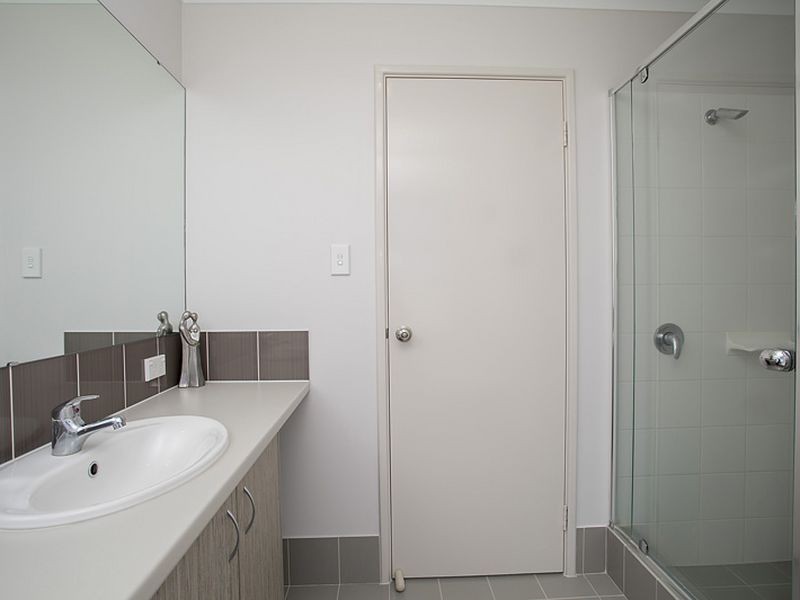 64 Vancouver Parade, Wanneroo WA 6065