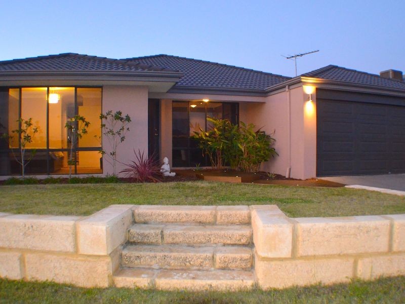 64 Vancouver Parade, Wanneroo WA 6065