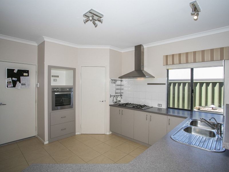 11 Clontarf Way, Butler WA 6036