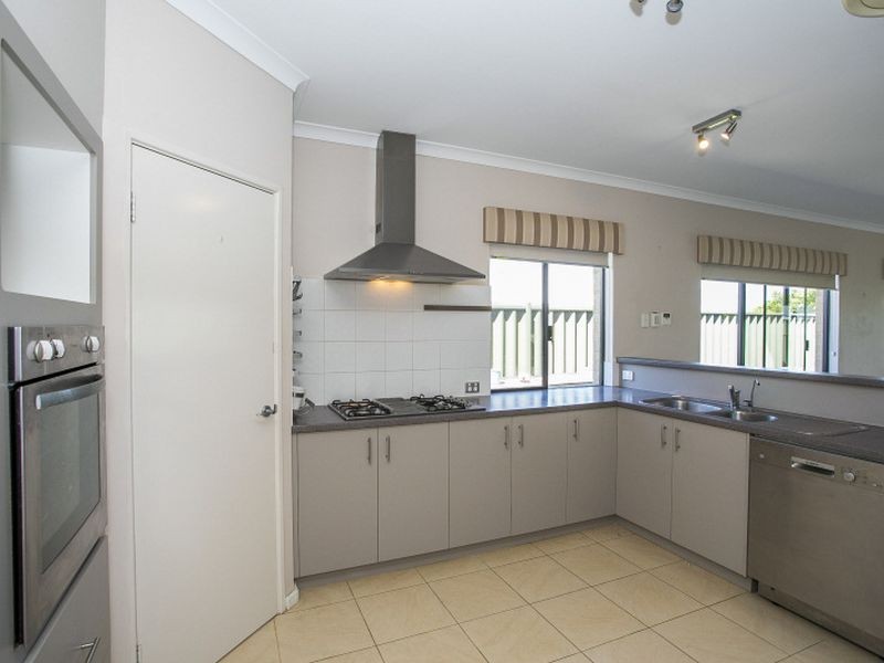 11 Clontarf Way, Butler WA 6036