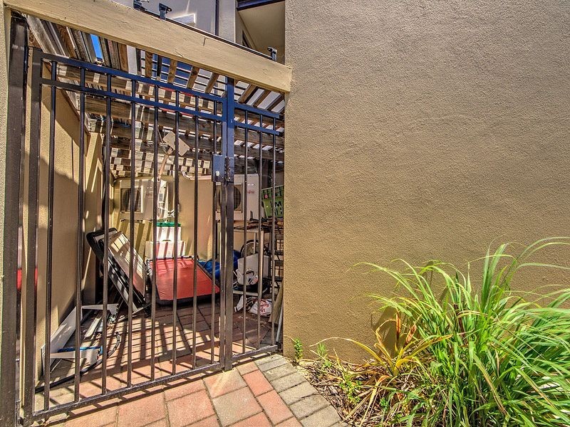 65/106 Boas Ave, Joondalup WA 6027