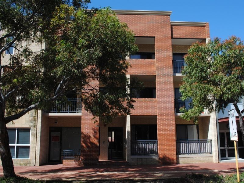 1/81 Grand Boulevard, Joondalup WA 6027
