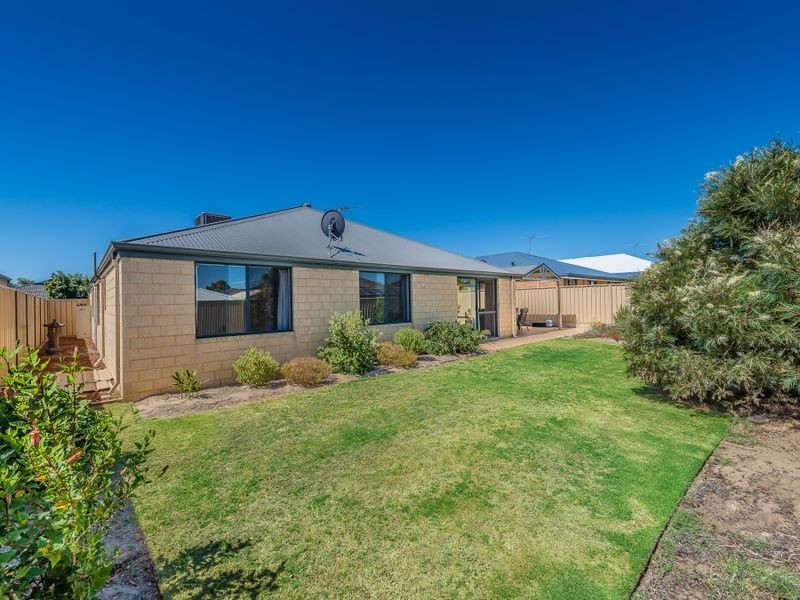 30 Giglia Drive, Sinagra WA 6065