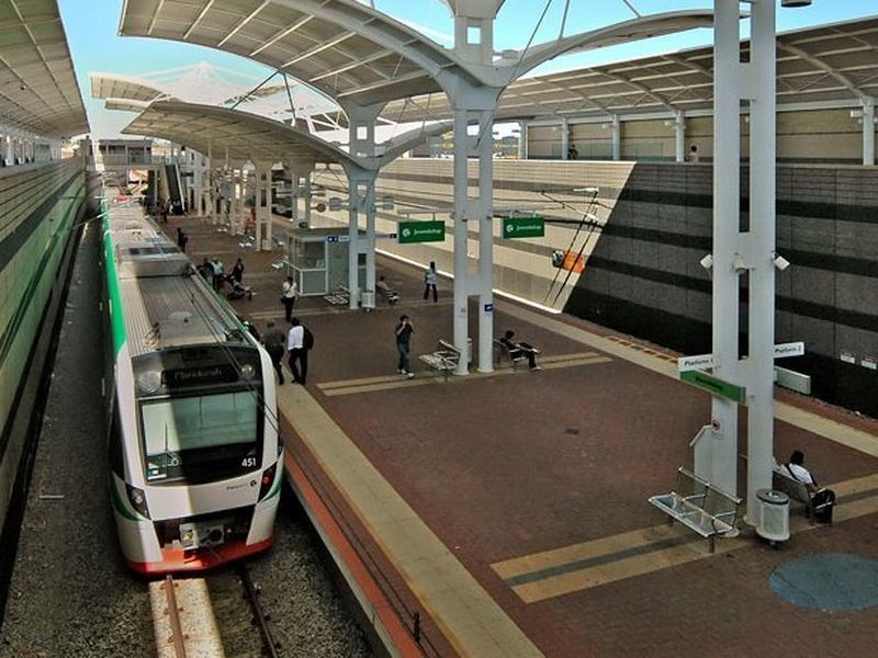 232 Lakeside Dr, Joondalup WA 6027