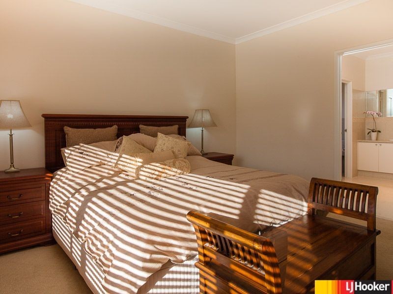 26 Birdsong Gate, Two Rocks WA 6037