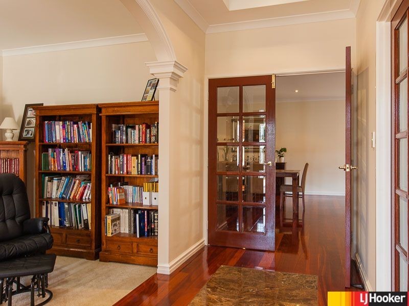 26 Birdsong Gate, Two Rocks WA 6037