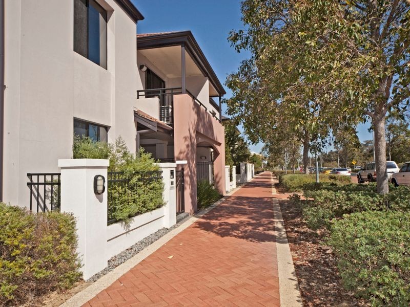 5/168 Lakeside Drive, Joondalup WA 6027