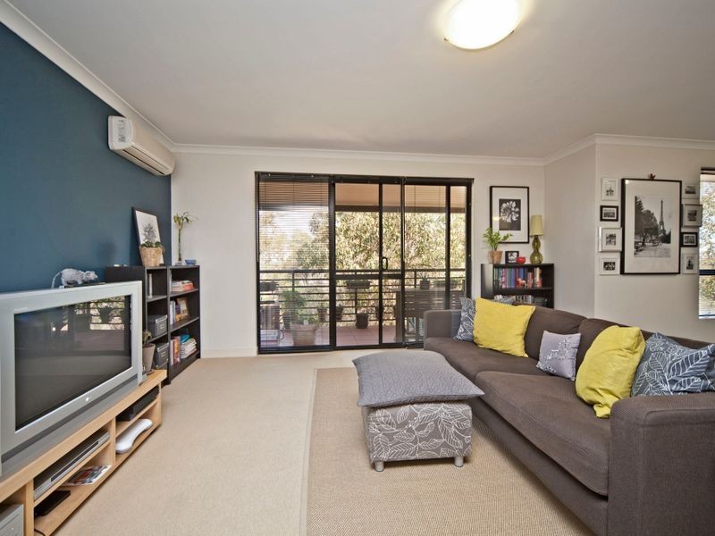 5/168 Lakeside Drive, Joondalup WA 6027