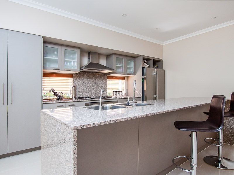 19 Naismith Rd, Tapping WA 6065