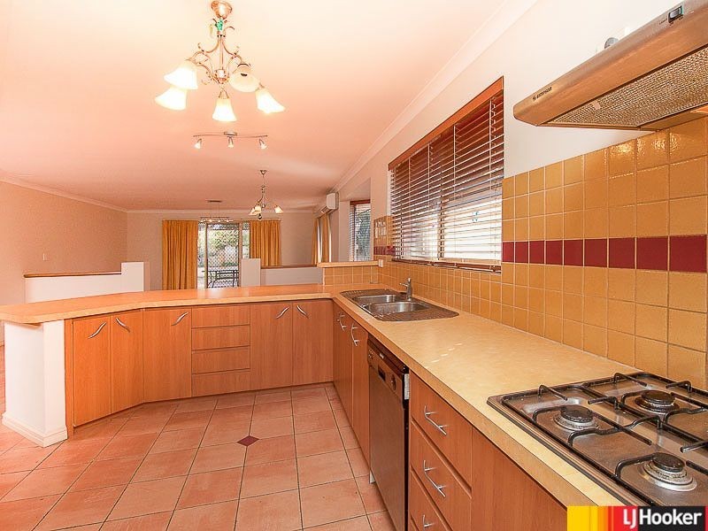 8 Hames Court, Balga WA 6061