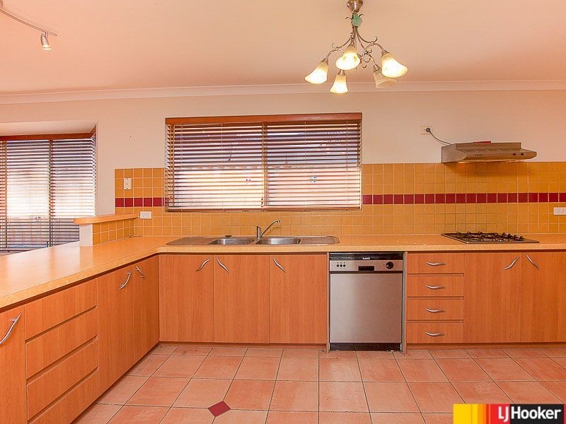 8 Hames Court, Balga WA 6061