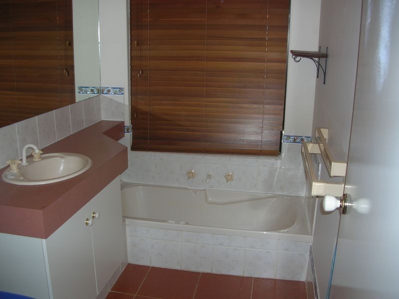 63 Lakeside Drive (Bed 4), Joondalup WA 6027