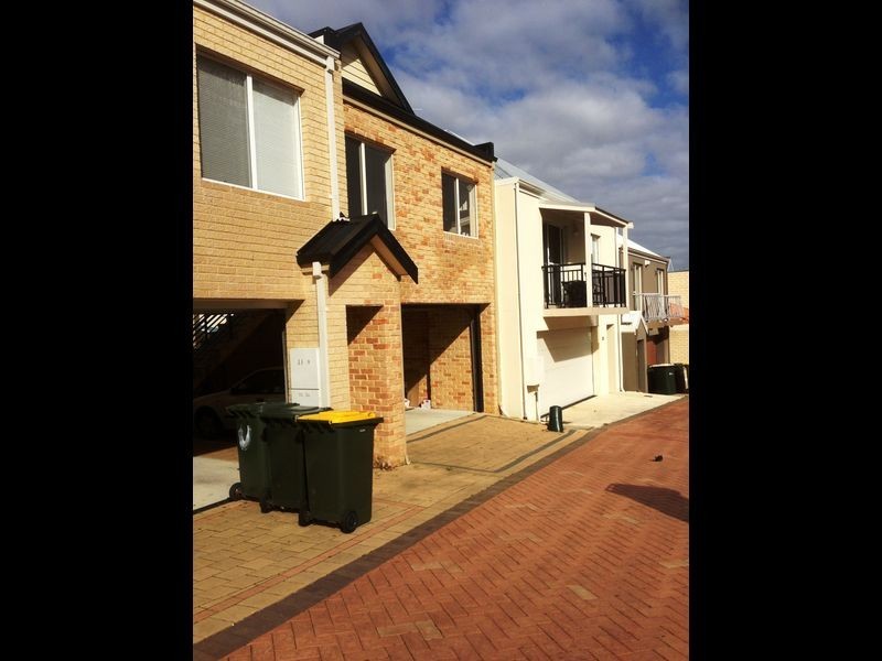 55A Lakeside Drive, Joondalup WA 6027