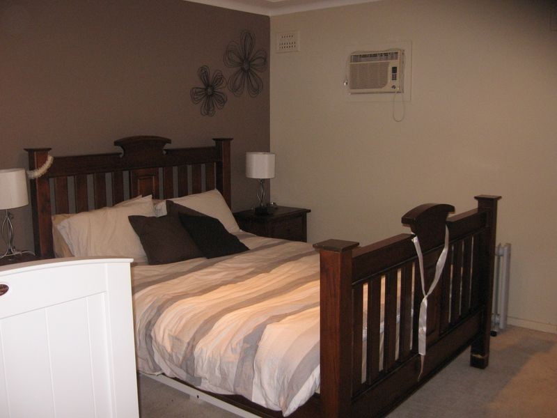 Fairfield West NSW 2165