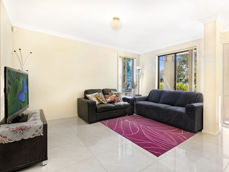 1/40 Greendale Terrace, Quakers Hill NSW 2763