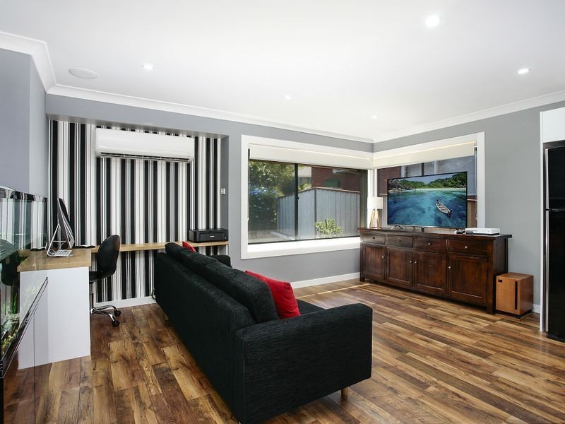 126 Campbellfield Avenue, Bradbury NSW 2560