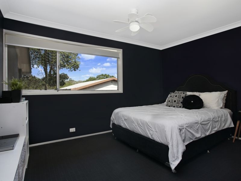 126 Campbellfield Avenue, Bradbury NSW 2560